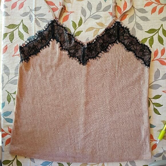 Womens Spaghetti Strap Cami Tank Top (TK21) - Picture 1 of 9